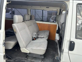 VW T4 2.5 TDI клима 9 местен, снимка 8