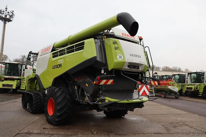 Комбайн Claas lexion770tt, снимка 7 - Селскостопанска техника - 48222907