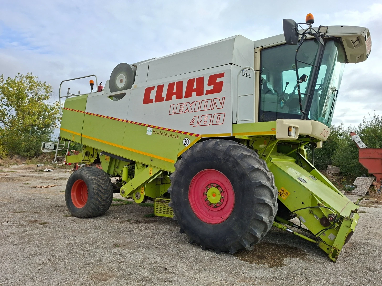 Комбайн Claas Lexion 480, снимка 3 - Селскостопанска техника - 56495765