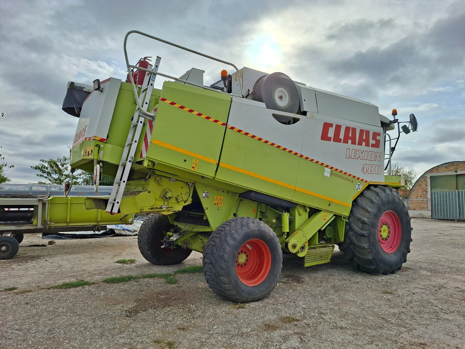 Комбайн Claas Lexion 480, снимка 5 - Селскостопанска техника - 56495765