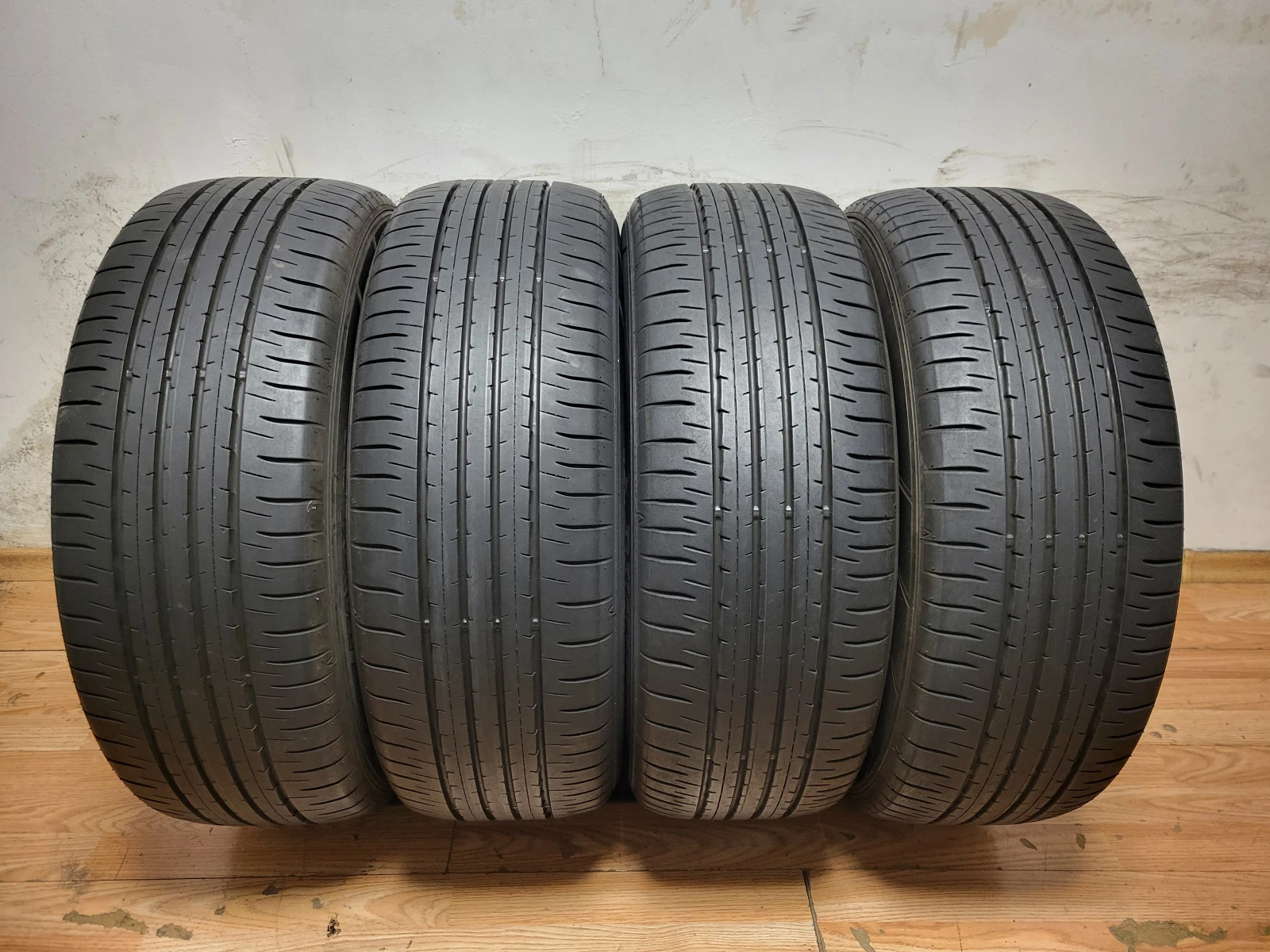 Гуми Летни 225/55R18