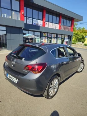 Opel Astra J 1.4Т + LPG 6ск.140к.с. Xenon FlexRide, снимка 5