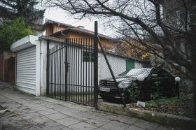 Mercedes-Benz C 300 AMG, снимка 7