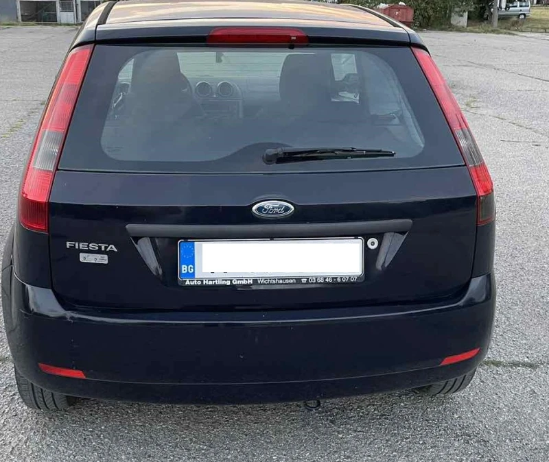 Ford Fiesta 1.3L Duratec 8V EFI С КЛИМАТИК, снимка 8 - Автомобили и джипове - 47111411