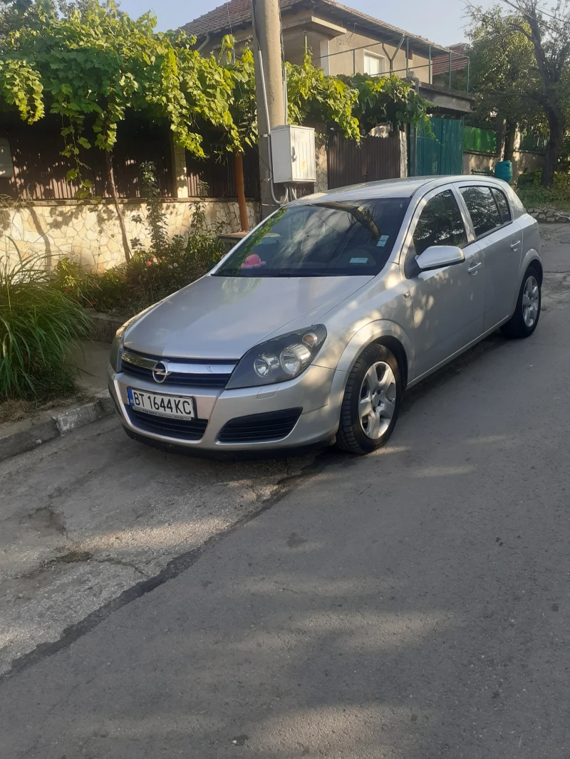 Opel Astra 1.7cdti, снимка 1 - Автомобили и джипове - 47306482