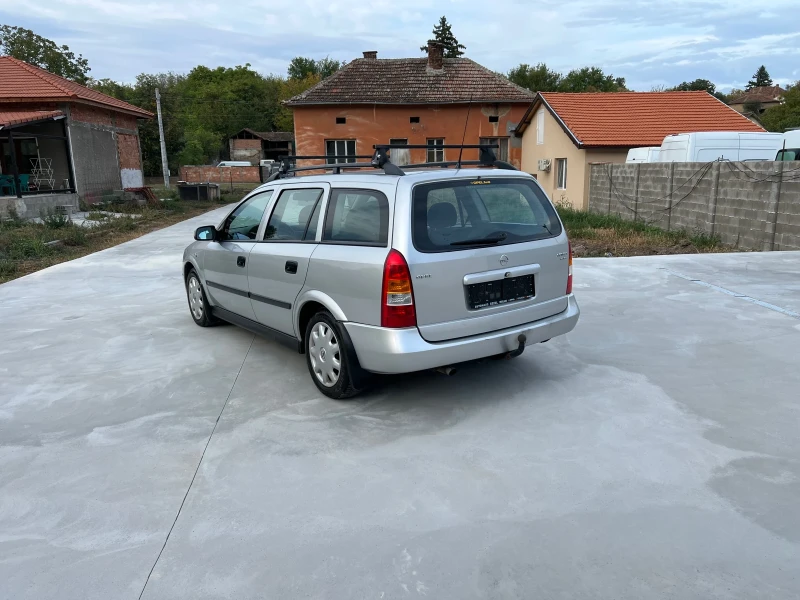 Opel Astra 1.6i, снимка 3 - Автомобили и джипове - 47456551