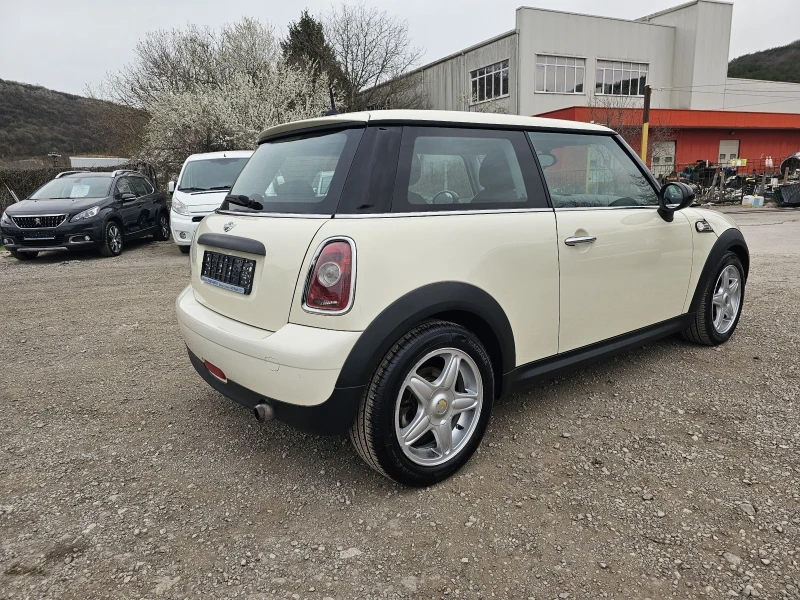 Mini One 1.4-75к.с TOP!, снимка 4 - Автомобили и джипове - 48685872