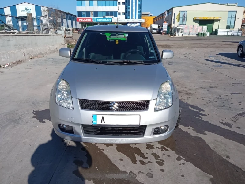 Suzuki Swift 1.3 , снимка 1 - Автомобили и джипове - 48746573