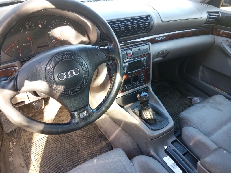 Audi A4 Quattro , снимка 4 - Автомобили и джипове - 49051812