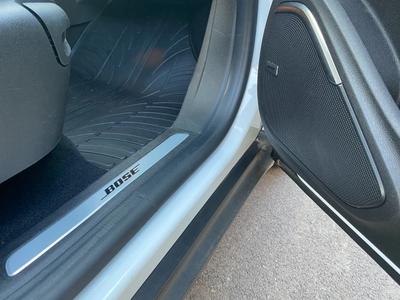 Renault Grand scenic, снимка 12 - Автомобили и джипове - 51313843