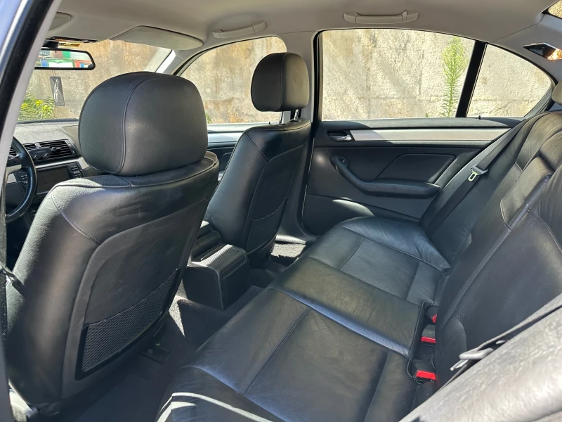 BMW 330 Xi M54B30, снимка 6 - Автомобили и джипове - 51777248