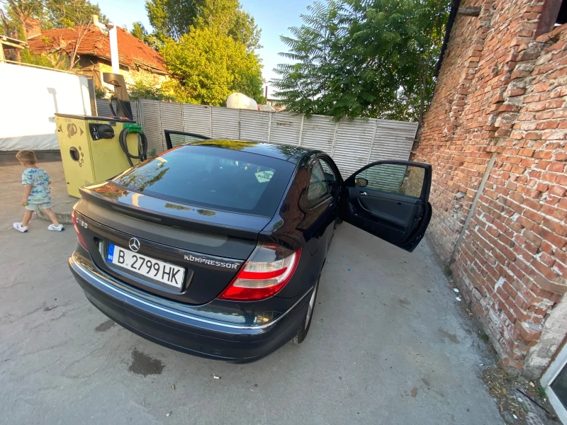 Mercedes-Benz C 180 Compressor , снимка 10 - Автомобили и джипове - 52347028