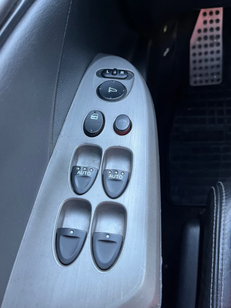 Honda Civic Civic, всички екстри, ВЪЗМОЖЕН ЛИЗИНГ!!!, снимка 10 - Автомобили и джипове - 52161015