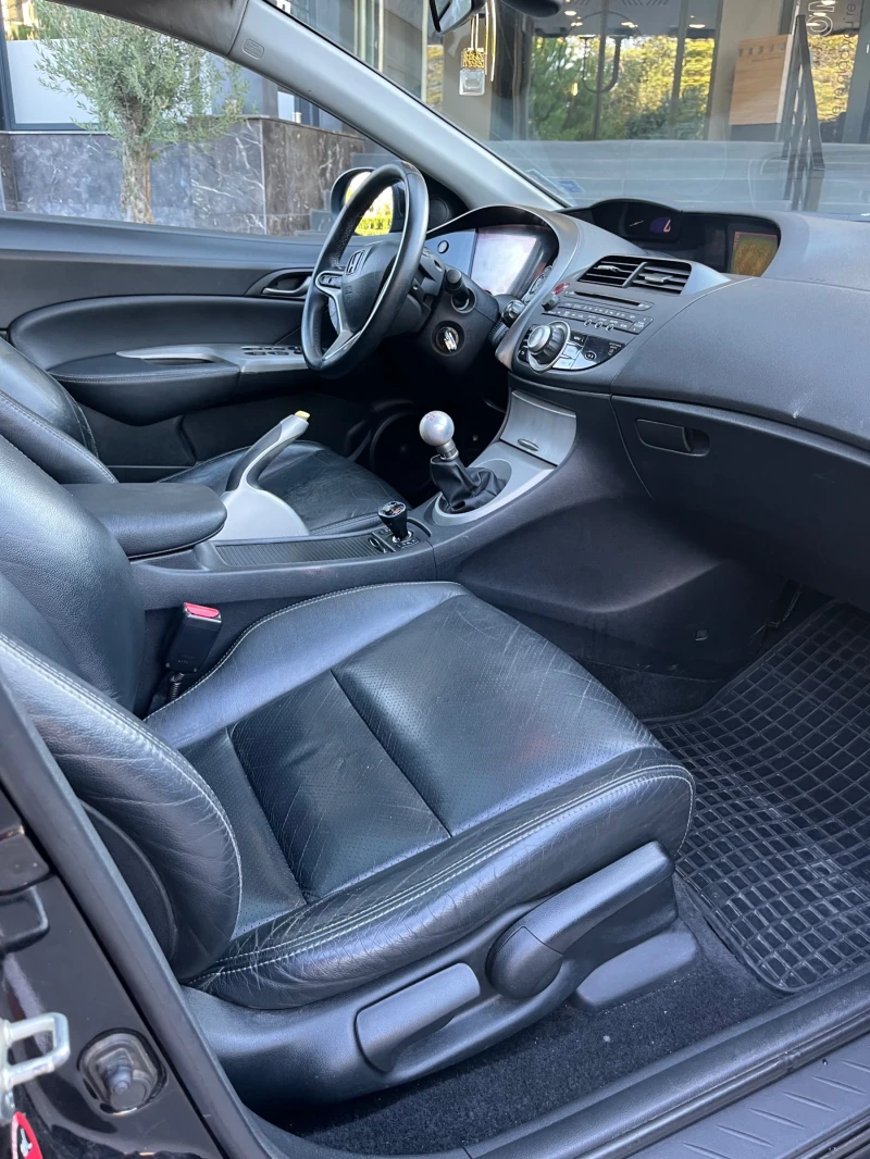 Honda Civic Civic, всички екстри, ВЪЗМОЖЕН ЛИЗИНГ!!!, снимка 7 - Автомобили и джипове - 52161015