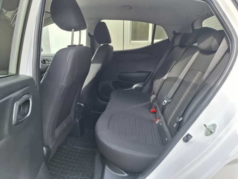 Hyundai I10 Trend Line 1, 0 MT 8238км, снимка 12 - Автомобили и джипове - 52538233