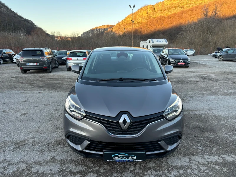 Renault Scenic 1.8dCi NAVI/LED, снимка 8 - Автомобили и джипове - 52929434