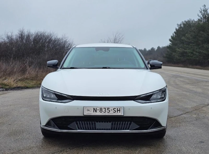 Kia EV6 Перфектна 77 КВ Голямата Батерия, снимка 10 - Автомобили и джипове - 53212018