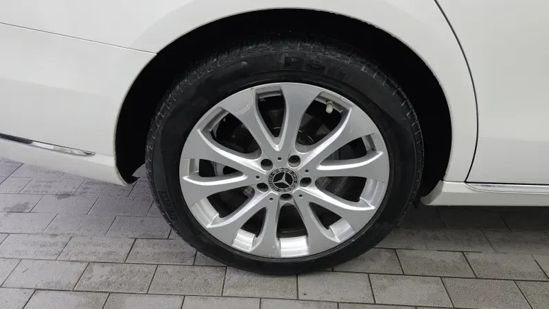Mercedes-Benz E 220 4MATIC+ Burmeister+ ���������! | Mobile.bg � ����������� 5