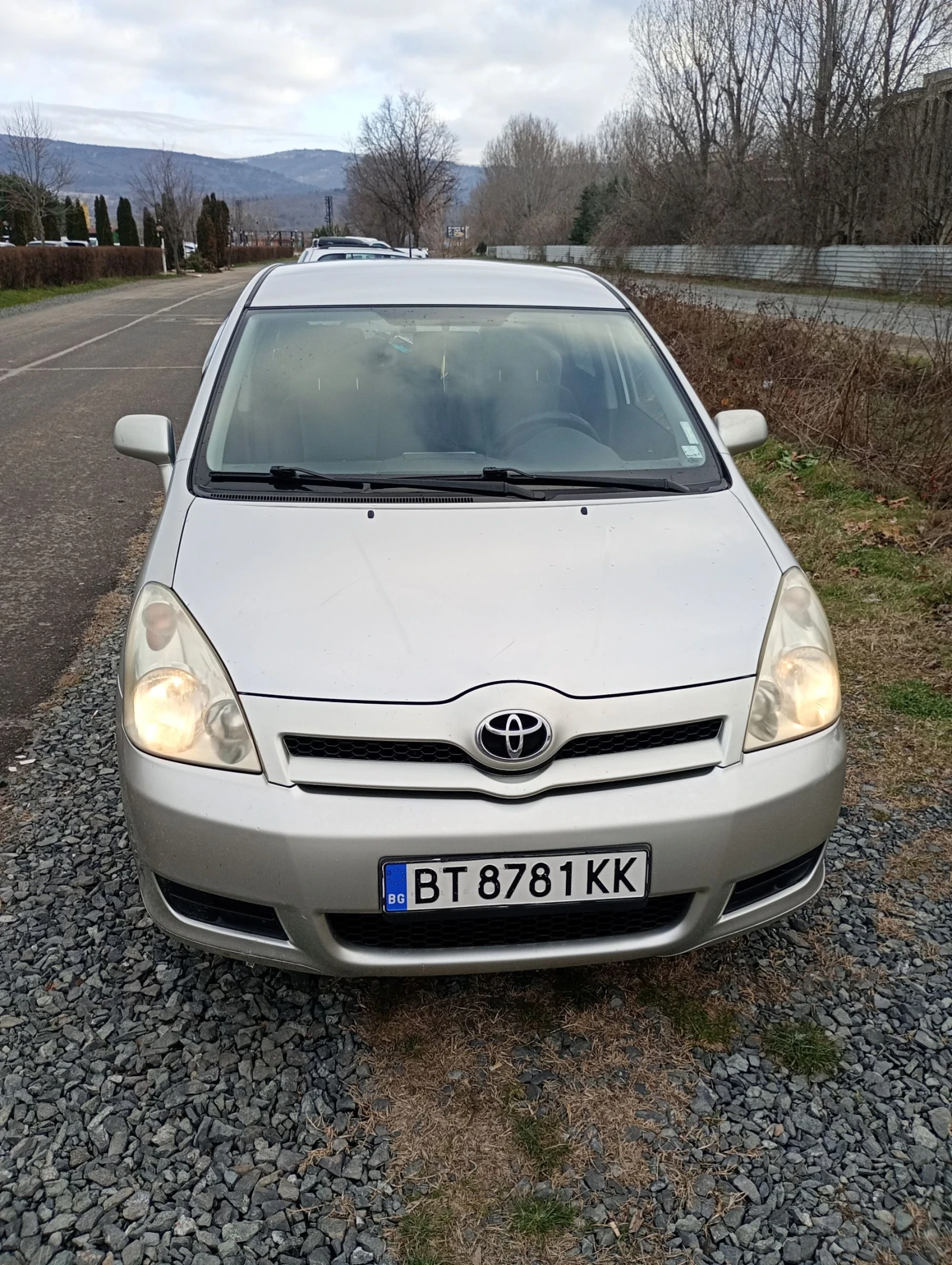Toyota Corolla verso, снимка 1