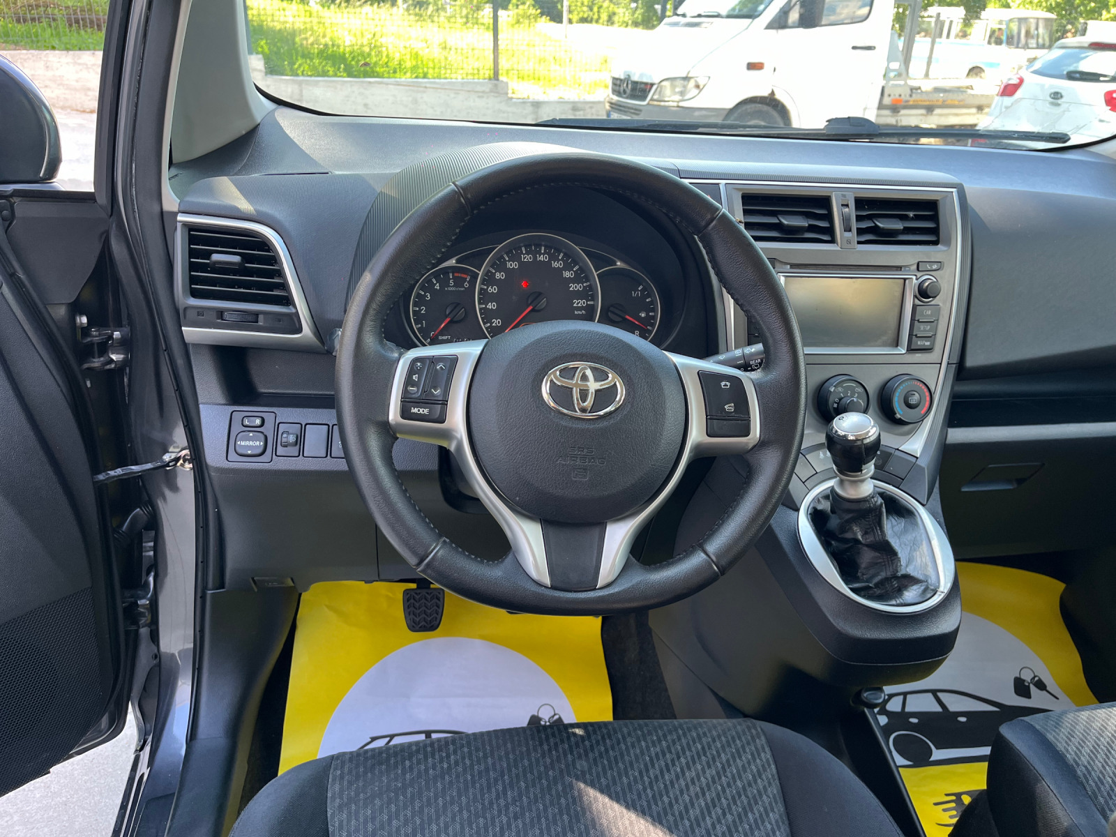 Toyota Verso S 1.4d4d навигация  - изображение 10