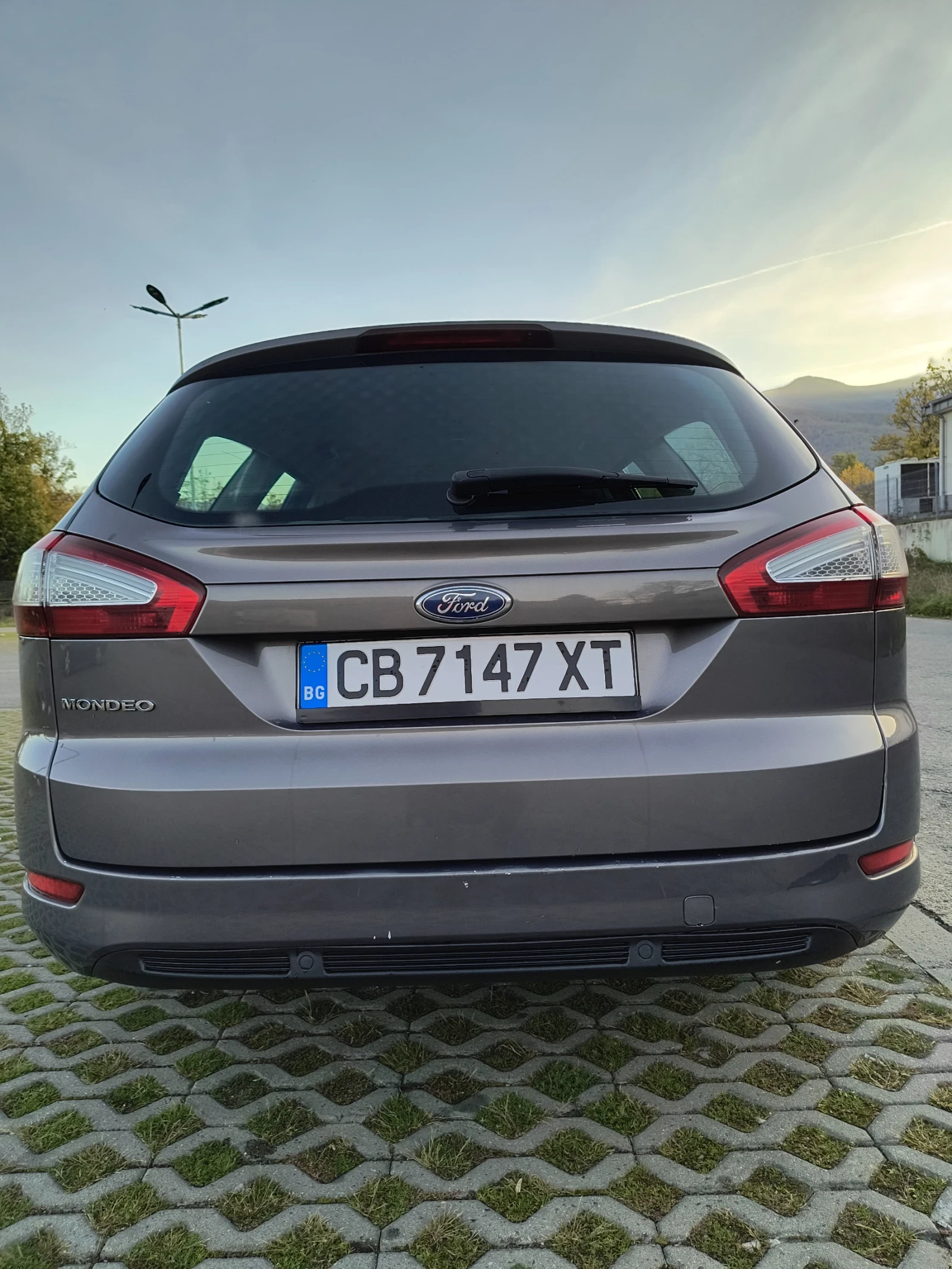 Ford Mondeo 2.0tdci FACE 2012 - изображение 6