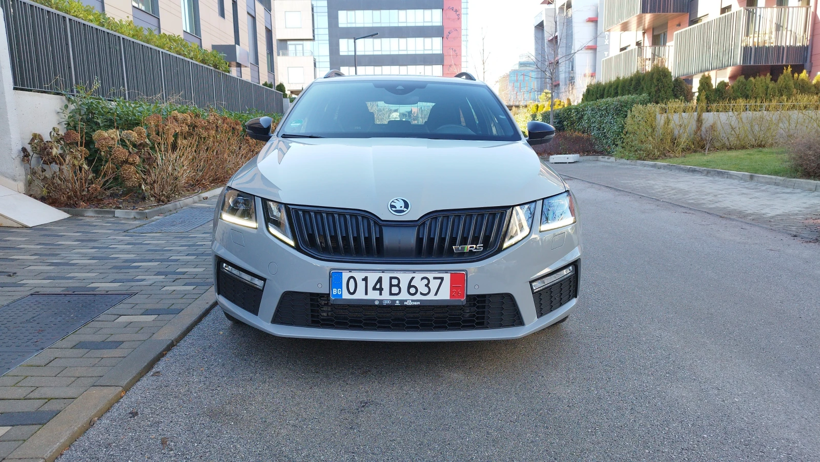 Skoda Octavia 2.0TDI#VRS#DSTR#DSG#KEYLESS# - изображение 7