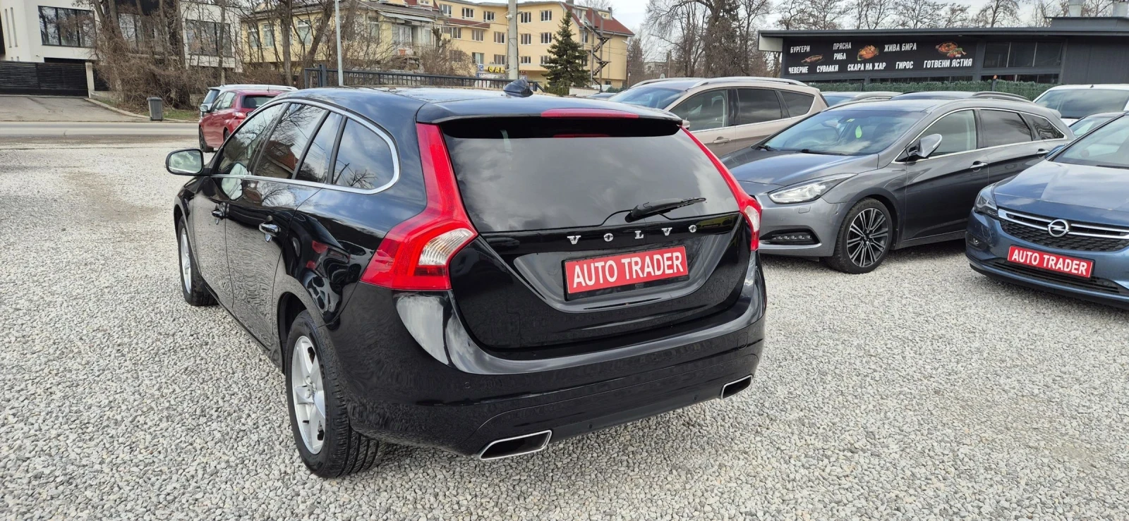 Volvo V60 2.4-215кс.4Х4.NAVY - изображение 8