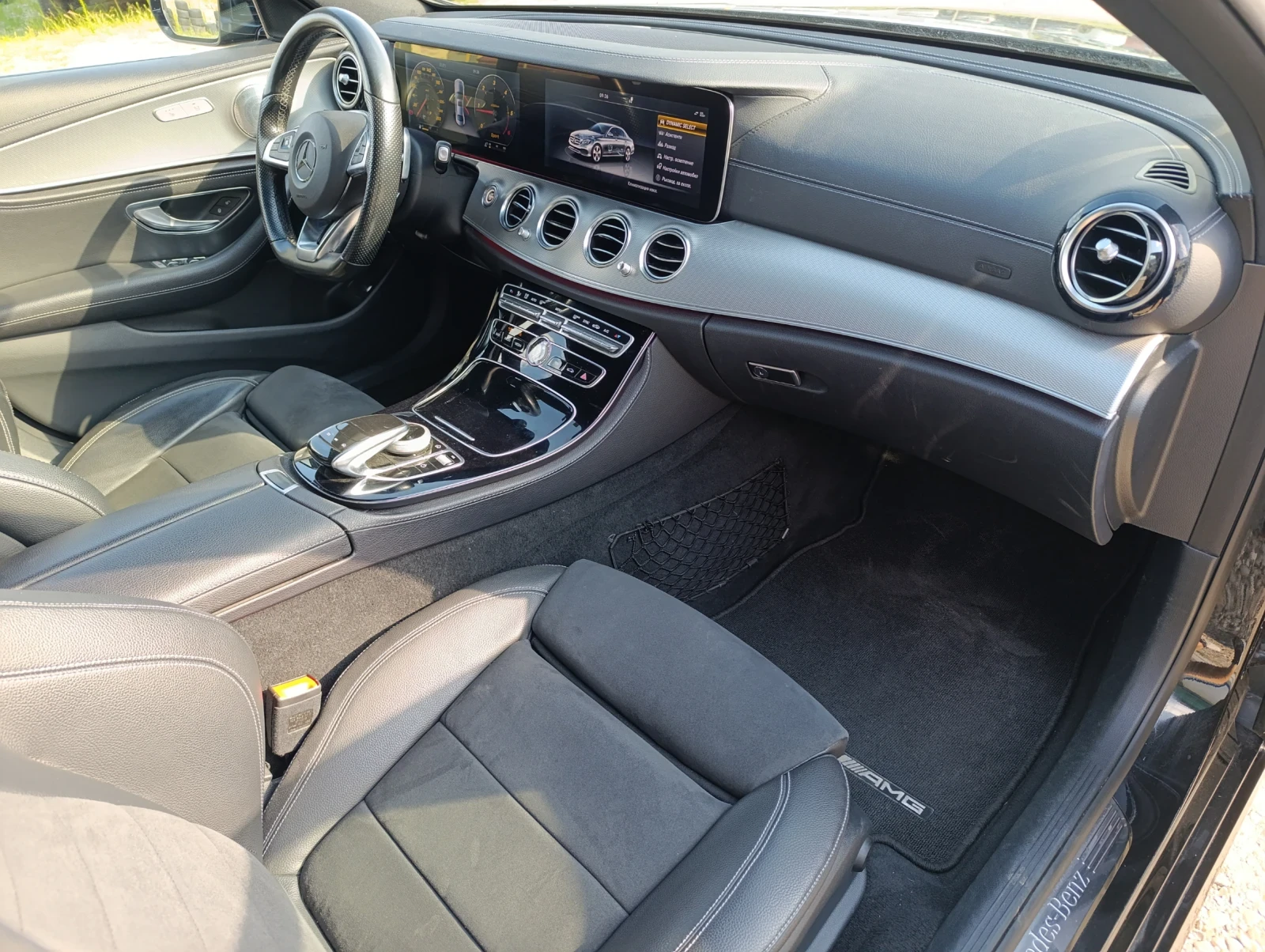 Mercedes-Benz E 220 d AMG/PANORAMA/360/Head UP/FULL | Mobile.bg   12