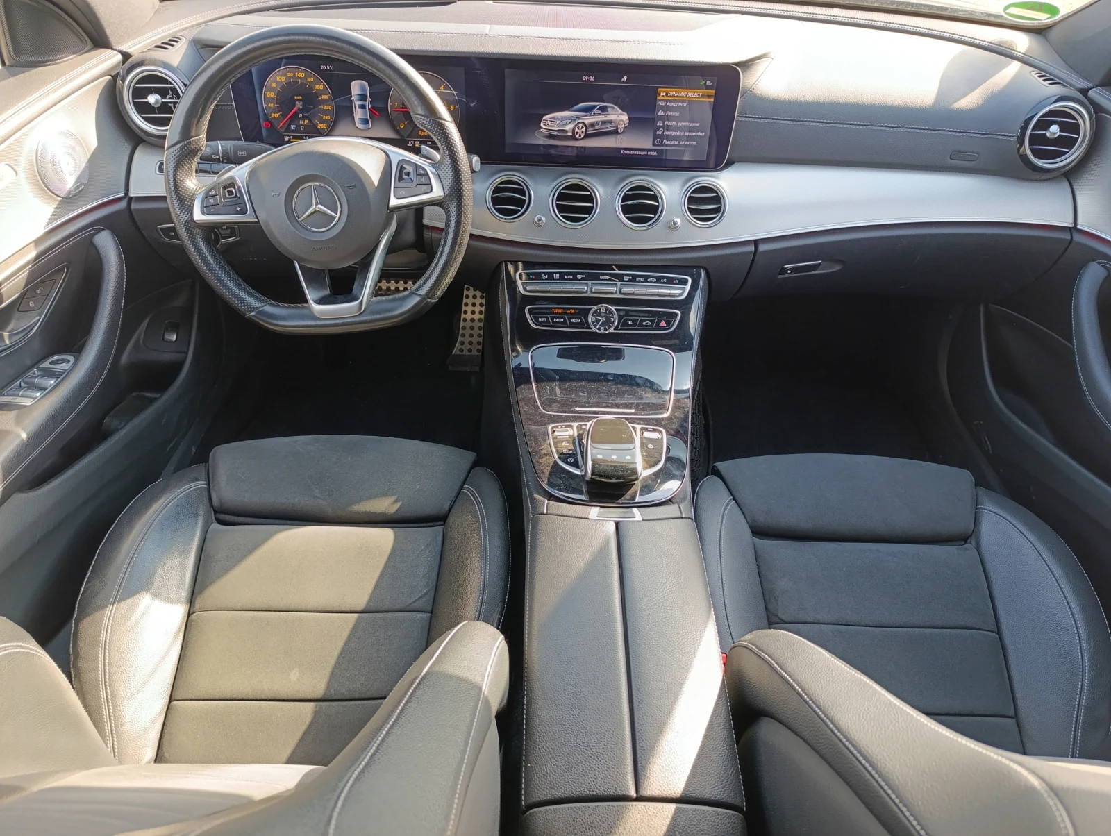 Mercedes-Benz E 220 d AMG/PANORAMA/360/Head UP/FULL | Mobile.bg   13