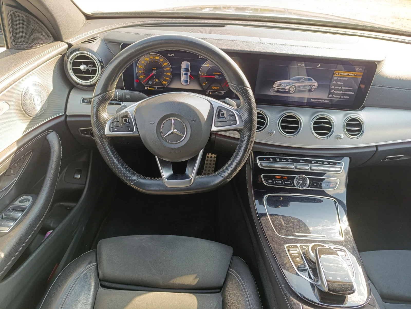 Mercedes-Benz E 220 d AMG/PANORAMA/360/Head UP/FULL | Mobile.bg   14