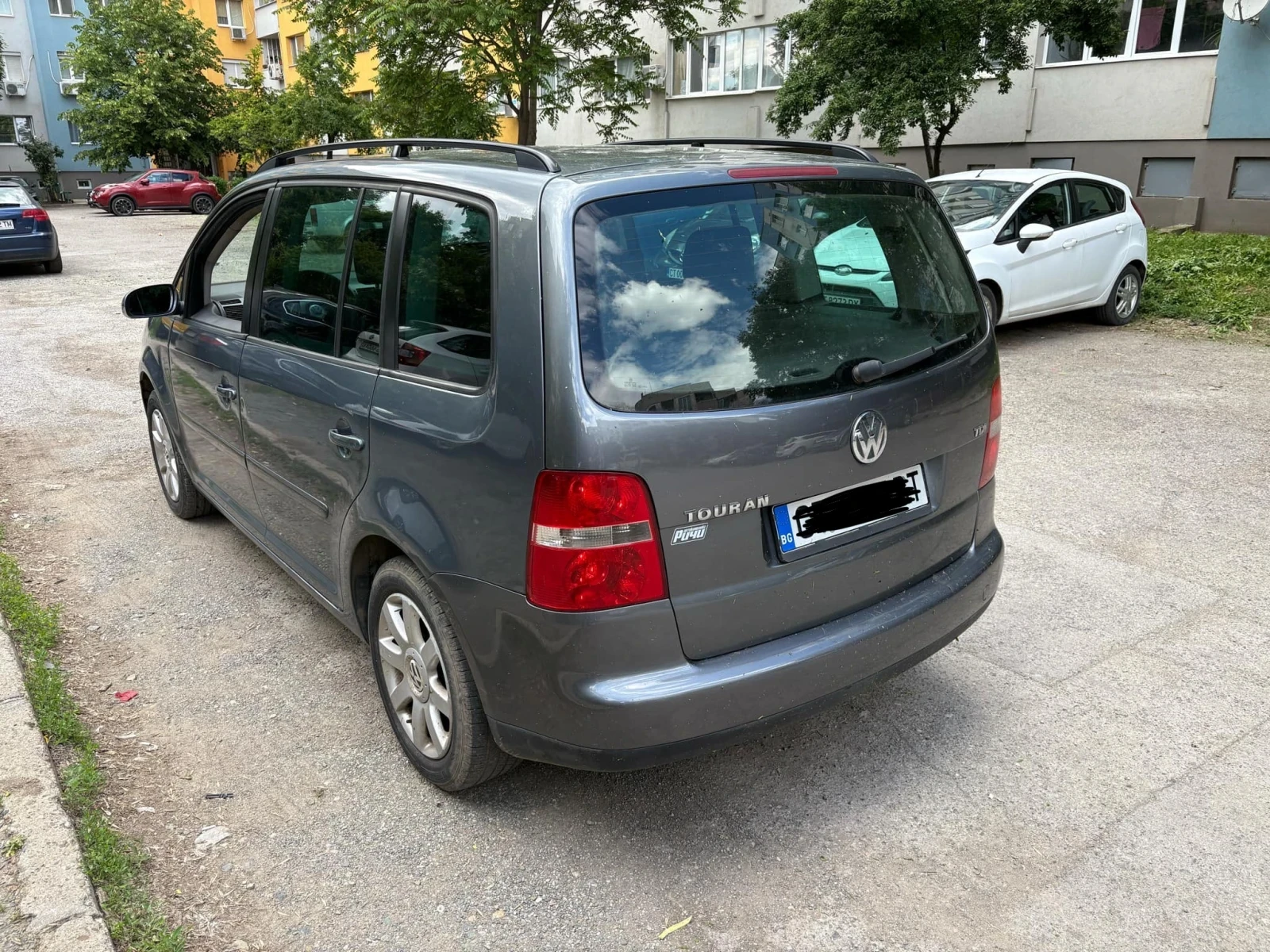 VW Touran  - изображение 3