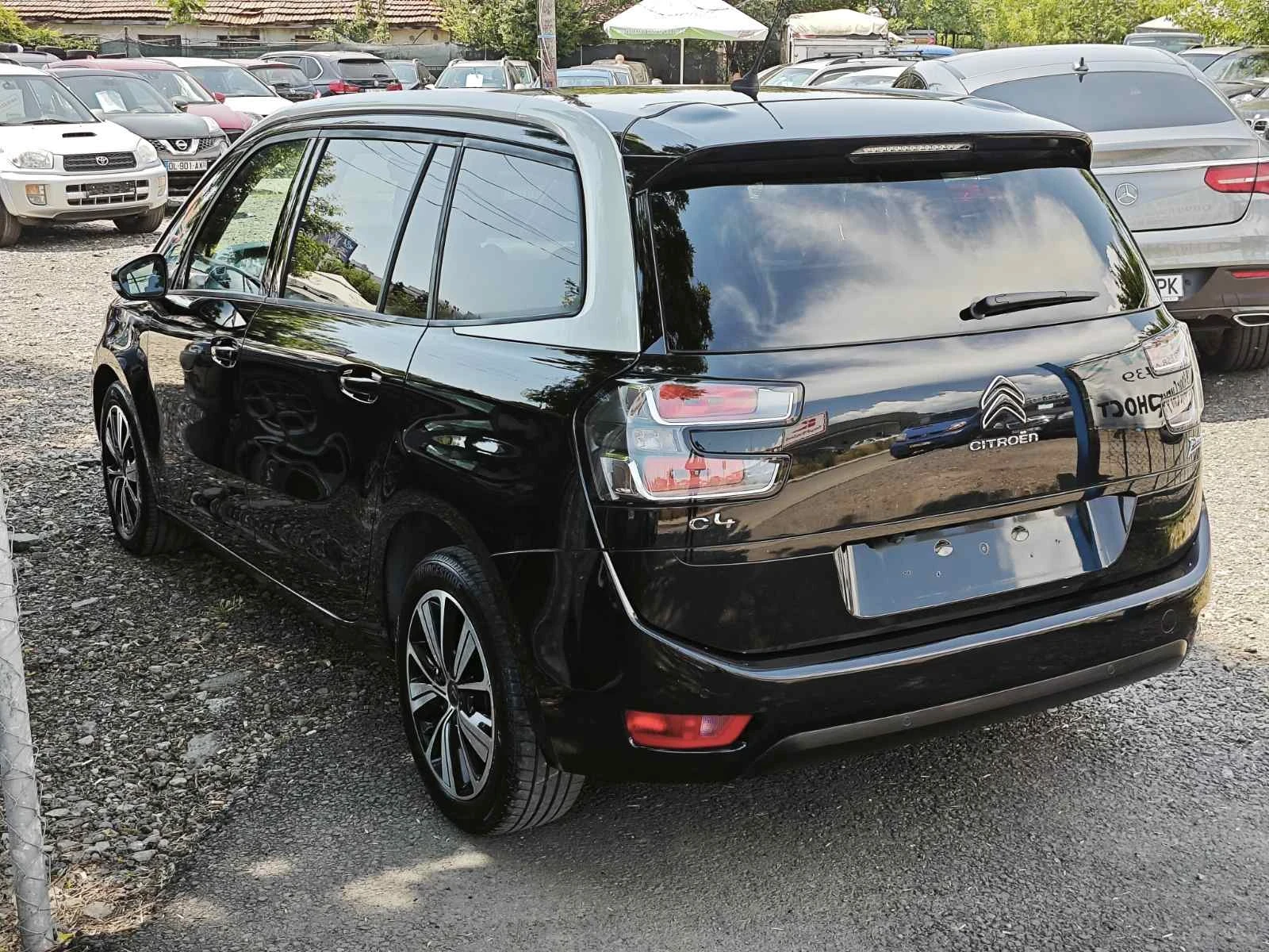 Citroen Grand C4 Picasso 2.0 HDI 150 кс - изображение 9
