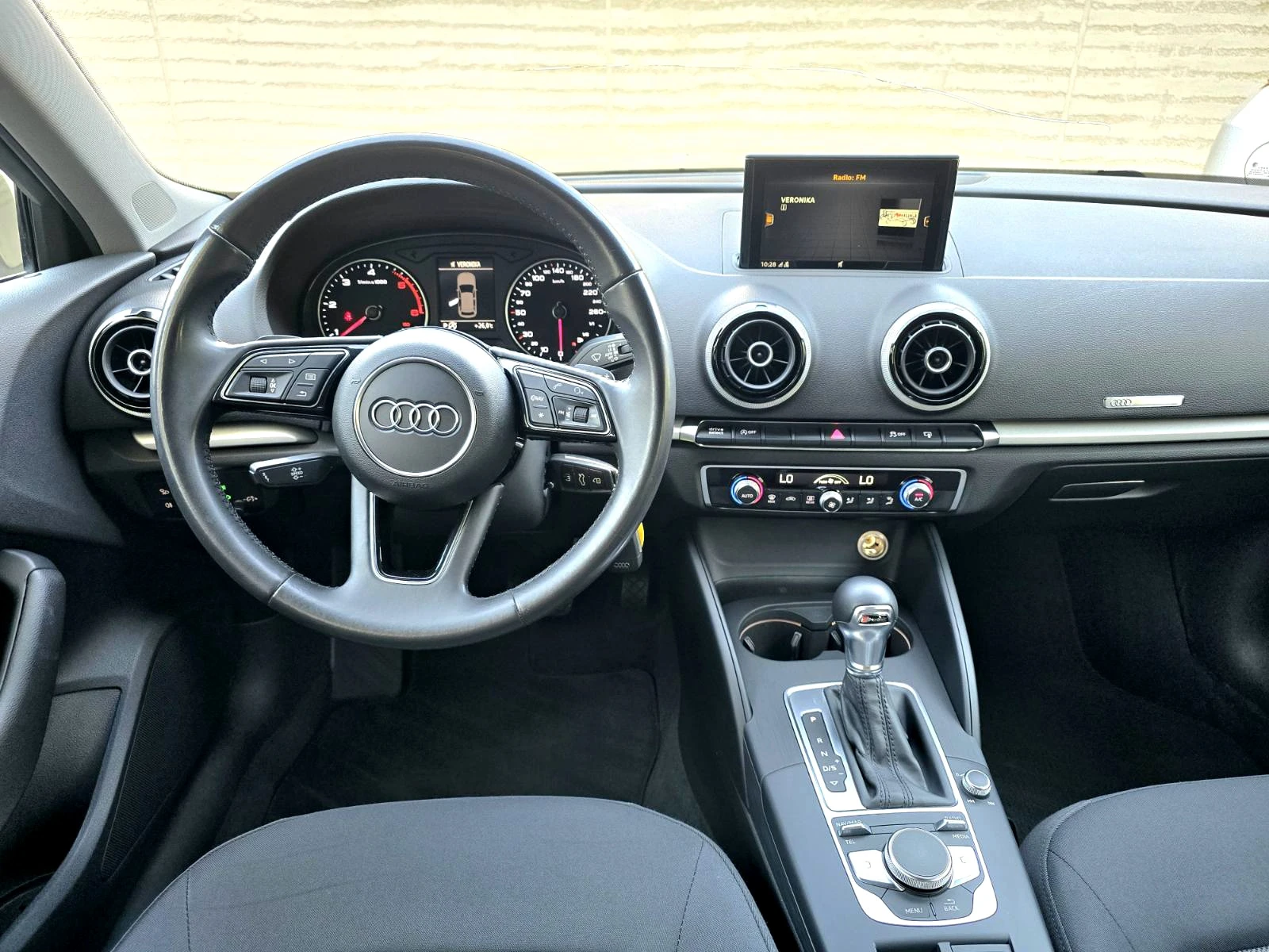 Audi A3 FACE 1.6TDI AVTOMAT NARDO GREY - изображение 10