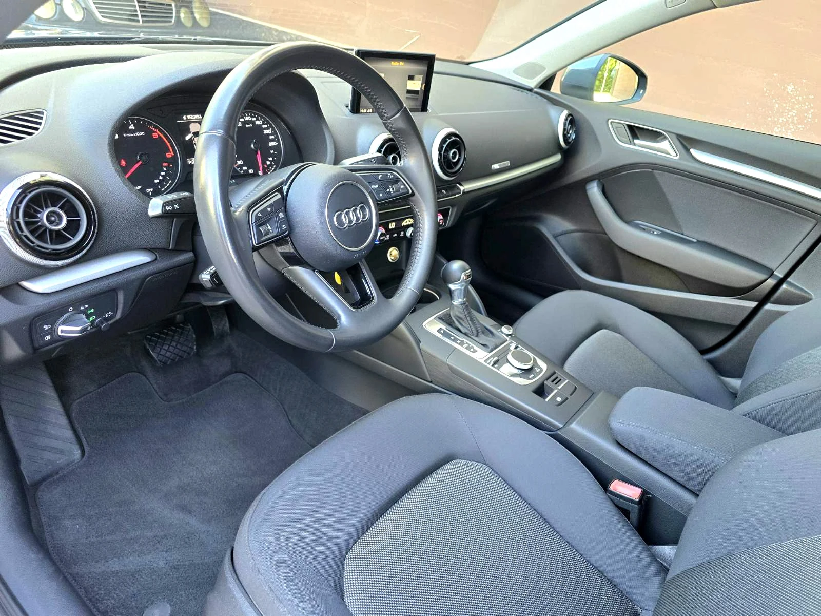 Audi A3 FACE 1.6TDI AVTOMAT NARDO GREY - изображение 9