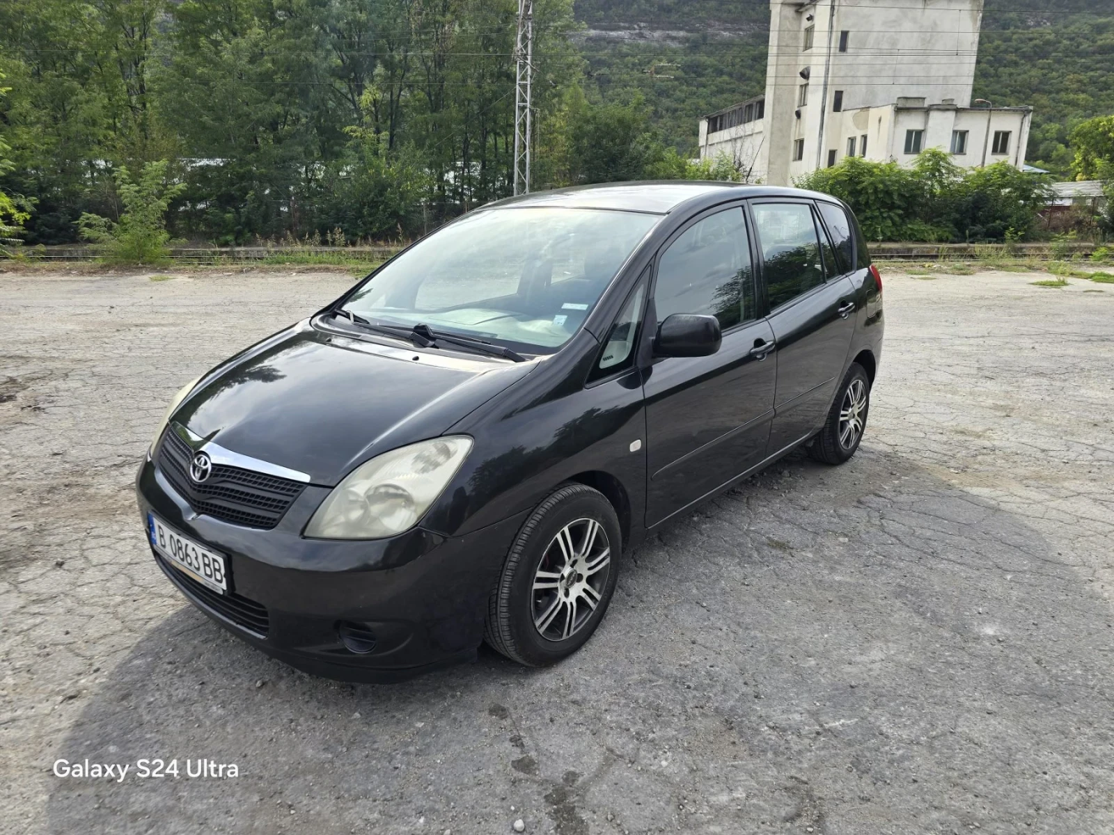 Toyota Corolla verso  - изображение 2