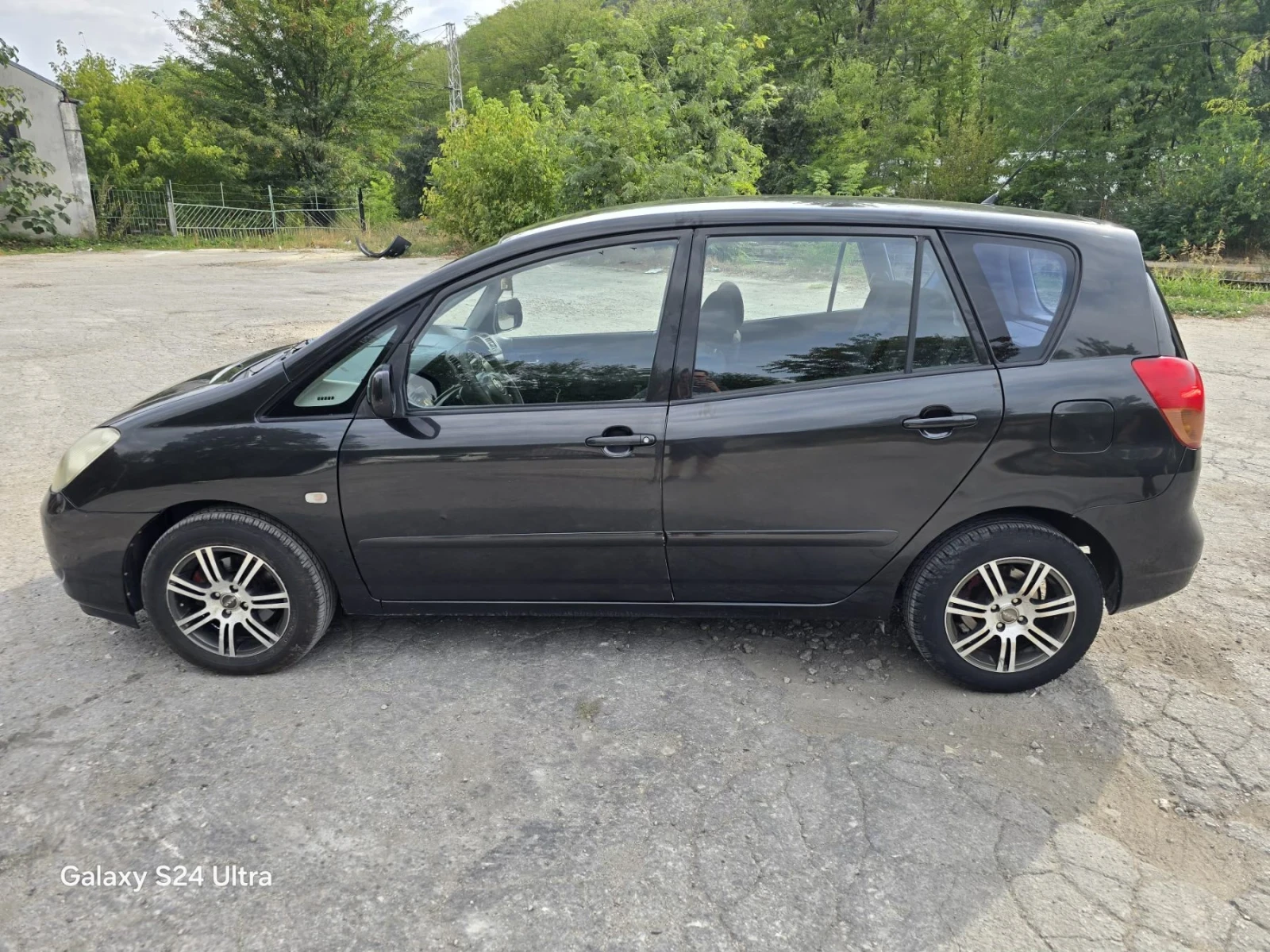 Toyota Corolla verso  - изображение 5