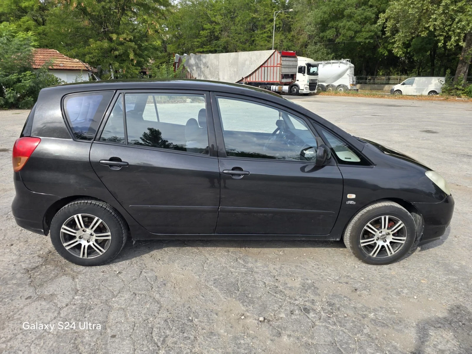 Toyota Corolla verso  - изображение 4