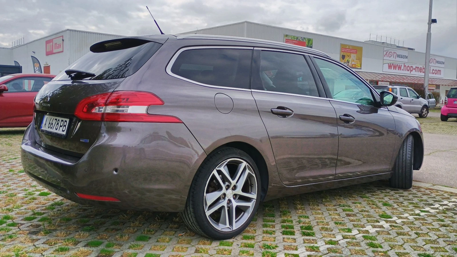 Peugeot 308 SW Allure/ 1.6 BlueHDI/ AUTOMAT/ 2015/ EURO 6 - изображение 6