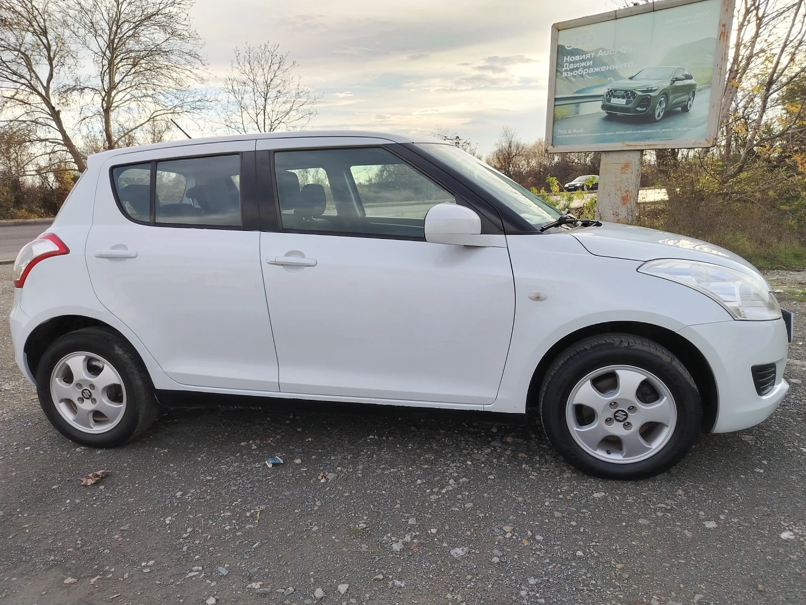 Suzuki Swift 1.2-90  44  /5 | Mobile.bg   4