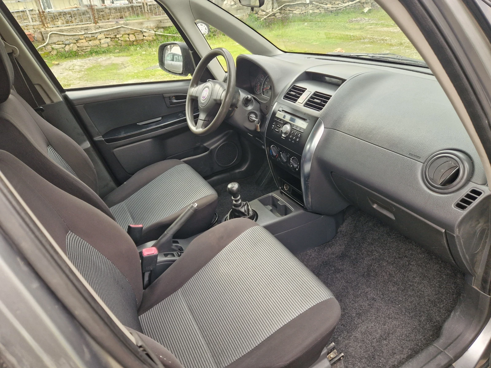 Fiat Sedici 1.9m.jet, 120кс.08г, 4x4, Италия , снимка 9 - Автомобили и джипове - 54092131