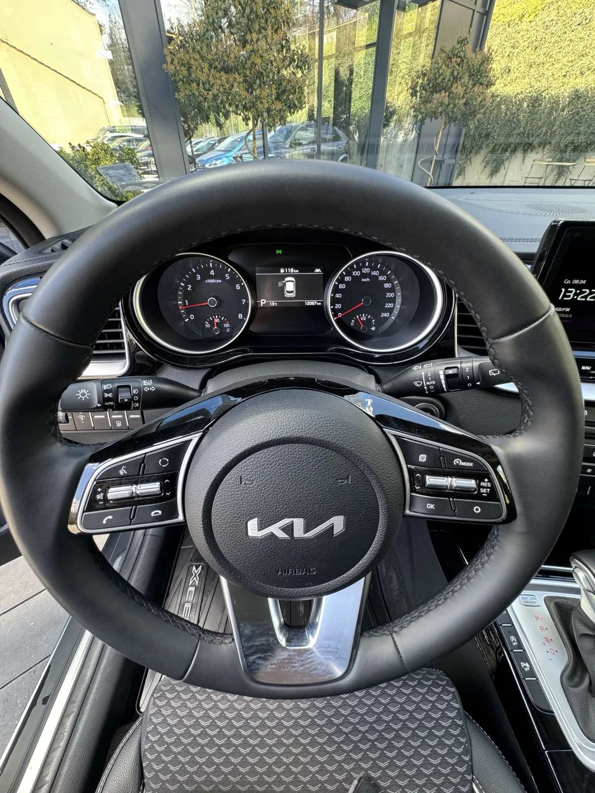 Kia XCeed, снимка 13 - Автомобили и джипове - 54139305