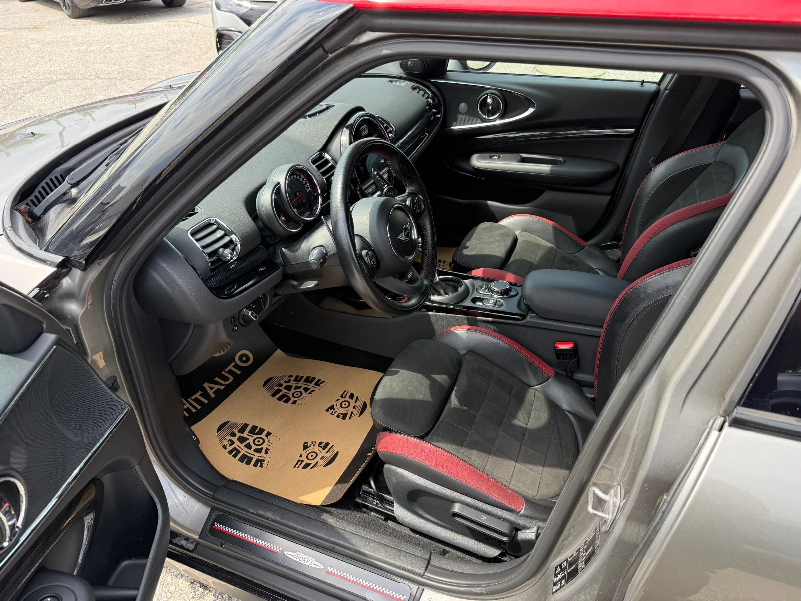 Mini Clubman JCW ALL4, снимка 9 - Автомобили и джипове - 54470139