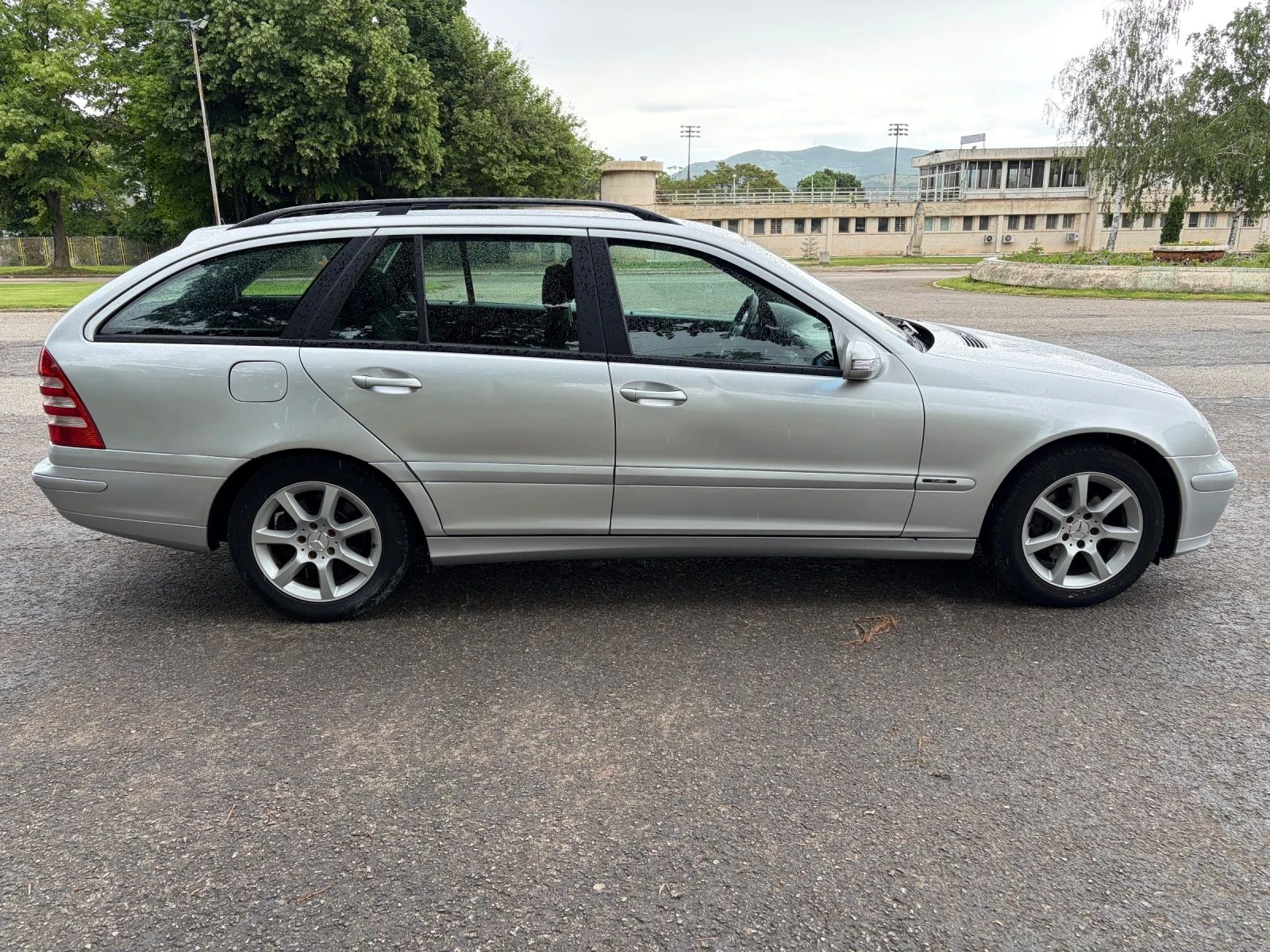 Mercedes-Benz C 180 Compressor Automatik Facelift , снимка 6 - Автомобили и джипове - 54572443