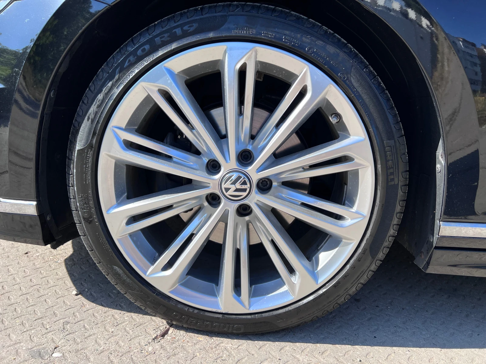 VW Passat B8 2.0 TDi 4Motion 190HP, снимка 6 - Автомобили и джипове - 55351741