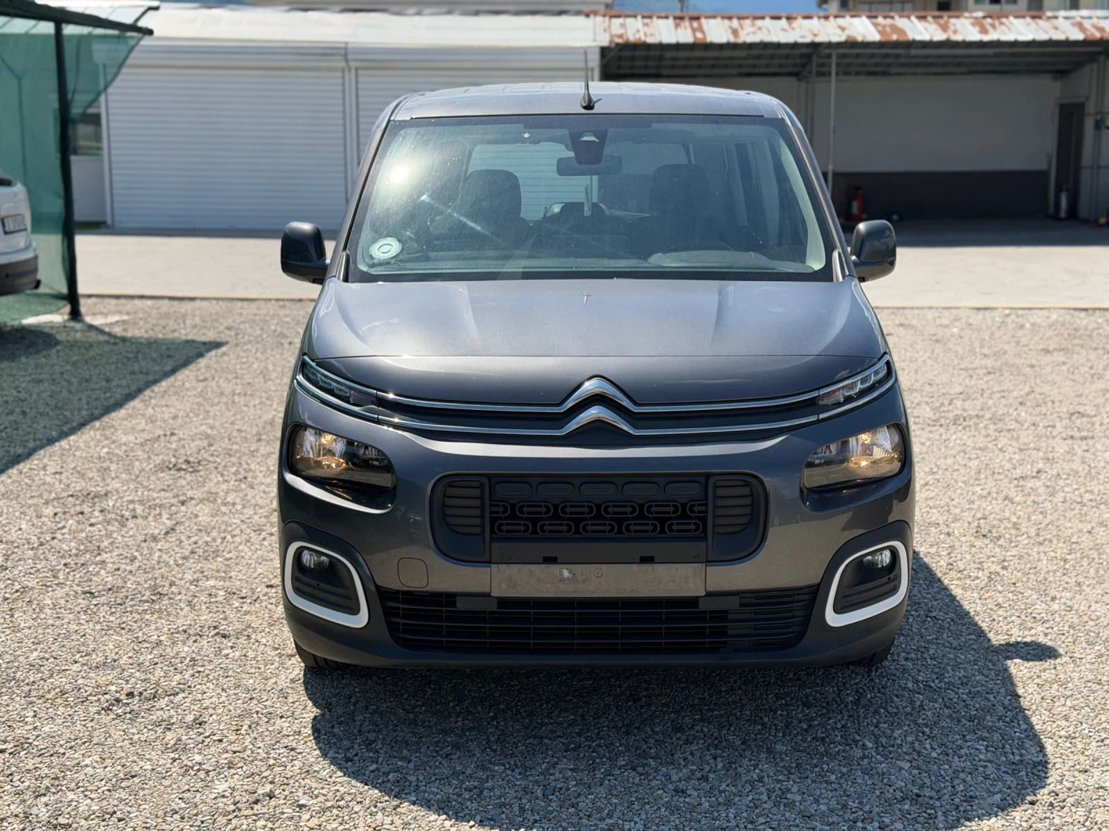 Citroen Berlingo 1.5HDI/100hp/NAVI/SERVIC BOOK/, снимка 2 - Автомобили и джипове - 55542402