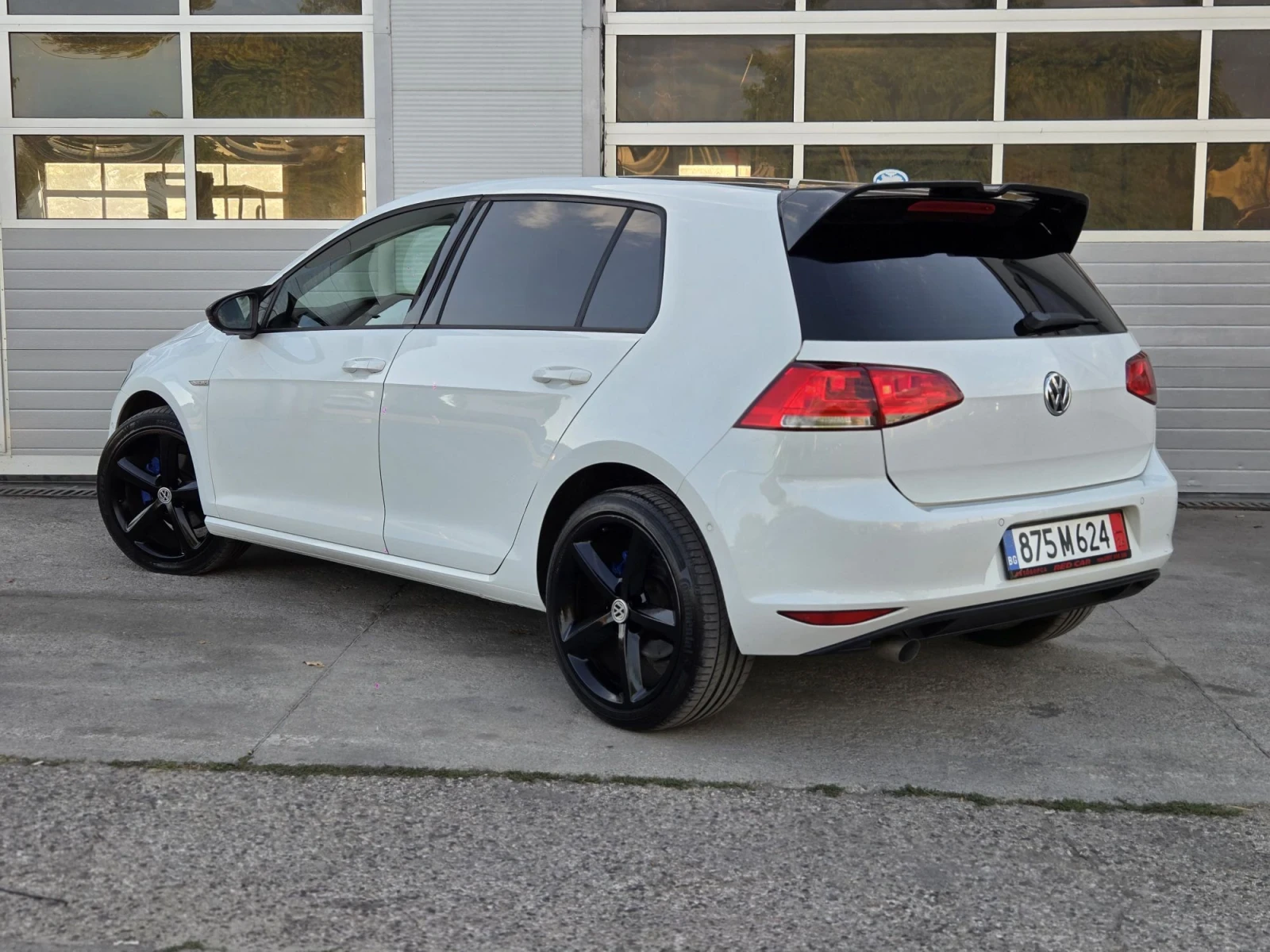 VW Golf 7.  1.6TDI AVTOMAT, снимка 4 - Автомобили и джипове - 55960596