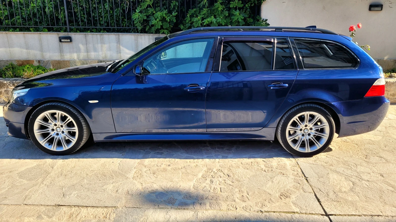 BMW 530 XD, снимка 4 - Автомобили и джипове - 56353519