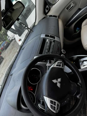 Обява за продажба на Mitsubishi Outlander 2.4 benzin/gaz  ~9 444 лв. - изображение 3