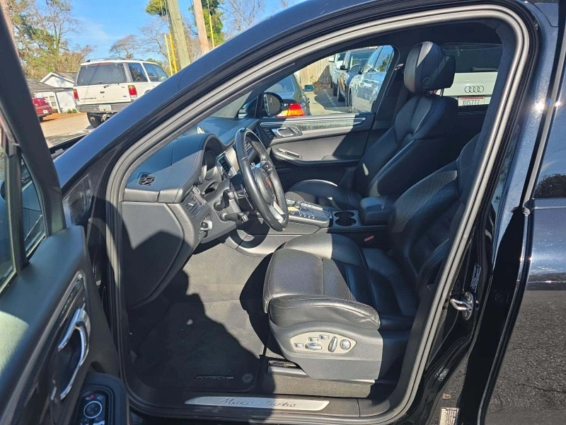 Porsche Macan TURBO| FULL| 1ВИ СОБСТВЕНИК, снимка 5 - Автомобили и джипове - 53023788