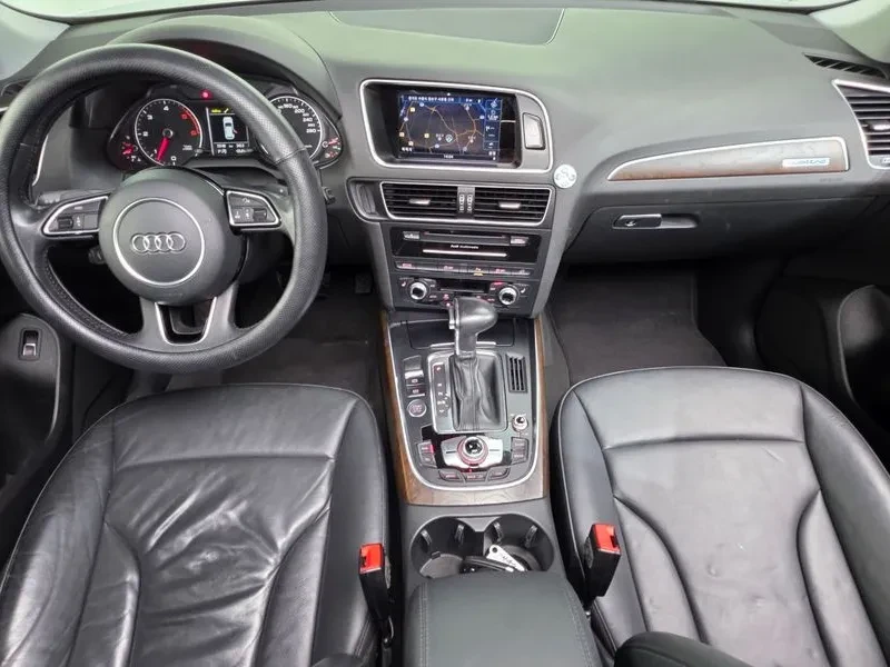 Audi Q5 45 Tdi Quattro 8R, снимка 7 - Автомобили и джипове - 55277028